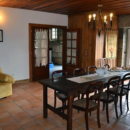 Casa Dos Tres Rapazes * Santo Tirso