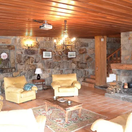 Casa Dos Tres Rapazes